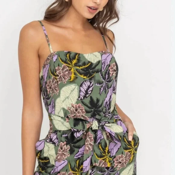 Lush Purple Green Tropical Front Tie Jumpsuit Size Medium - Picture 12 of 12